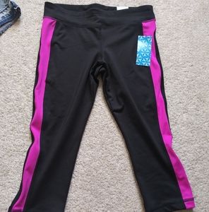 💎NEW! Girls Capri Black Active Leggings